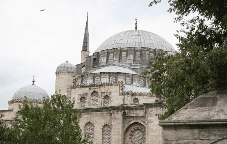 Umrah and Tours